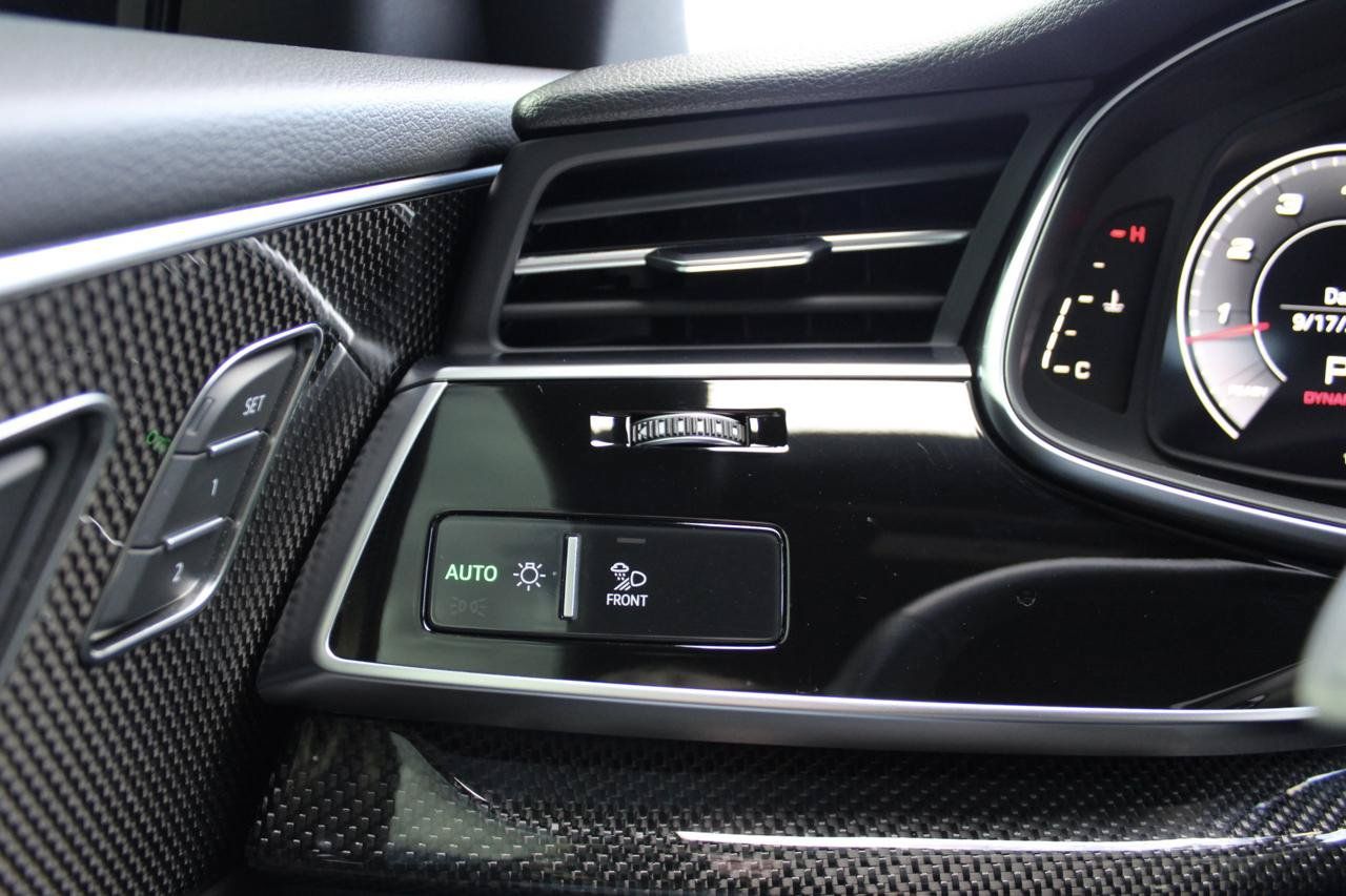 Used 2023 Audi SQ8 Prestige AWD/4WD image 53