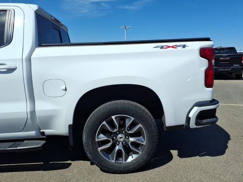 Used 2022 Chevrolet Silverado 1500 RST w/ Convenience Package II AWD/4WD image 22