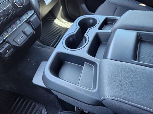 New 2026 Chevrolet Silverado 1500 Custom Trail Boss w/ LPO, Dark Essentials Package AWD/4WD image 21