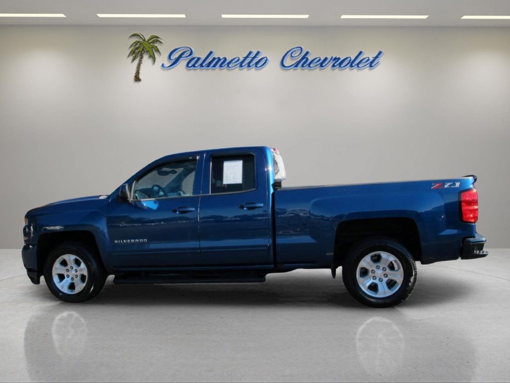 Used 2018 Chevrolet Silverado 1500 LT w/ All Star Edition AWD/4WD image 5