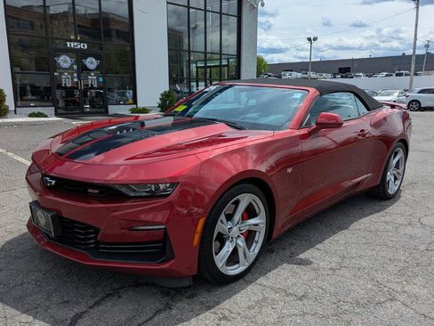 Used 2021 Chevrolet Camaro SS RWD image 2