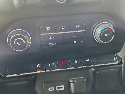 Used 2022 Chevrolet Silverado 1500 Custom w/ Safety Confidence Package RWD image 23