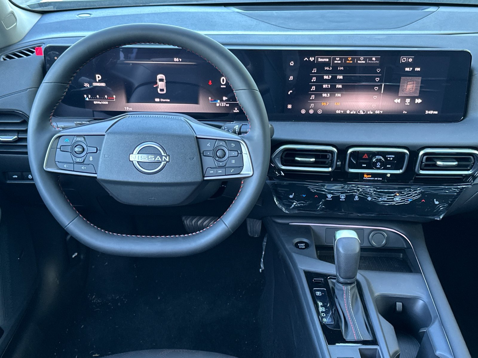 New 2026 Nissan Sentra SR w/ SR Premium Package FWD image 14