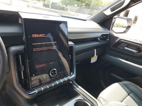 New 2026 GMC Yukon AT4 w/ AT4 Premium Package image 26