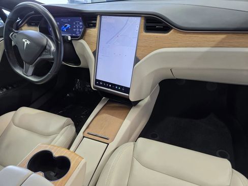 Used 2020 Tesla Model S Long Range AWD/4WD image 5