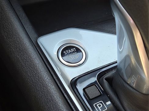 Used 2025 Nissan Altima 2.5 SV image 30