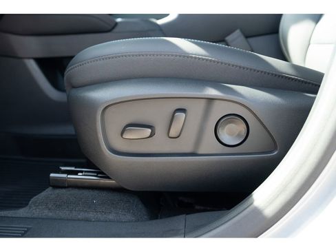 New 2026 GMC Terrain Elevation w/ Elevation Premium Package AWD/4WD image 15