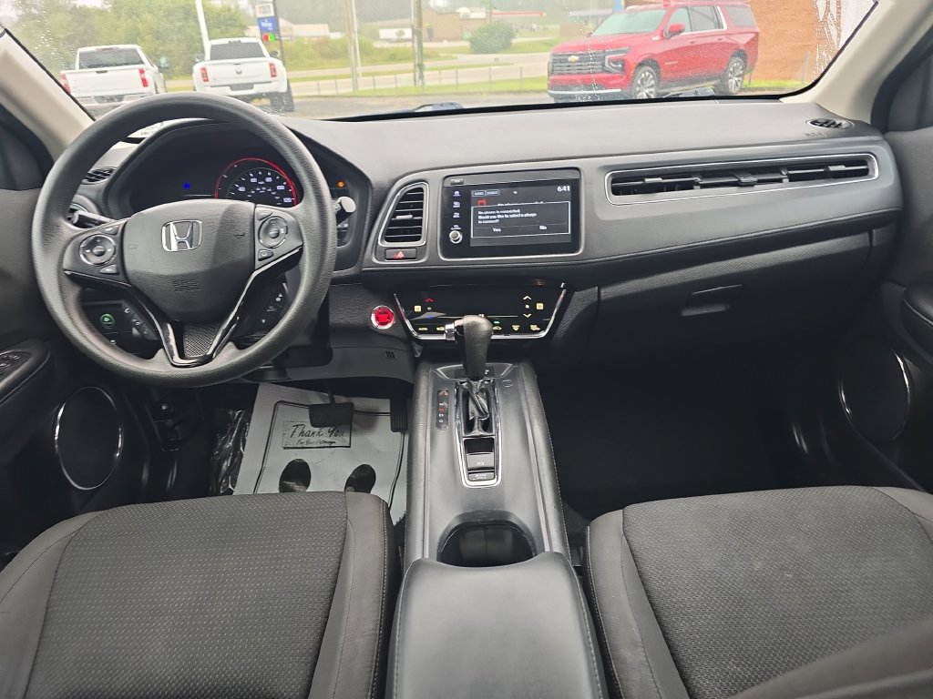 Used 2021 Honda HR-V EX image 16