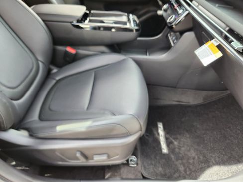 New 2026 Hyundai Tucson Limited w/ Tow & Go Package AWD/4WD image 18