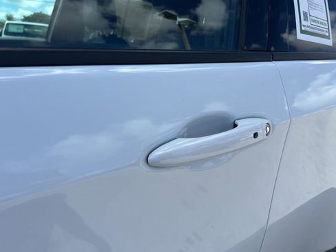 Used 2024 Jeep Compass Trailhawk image 22