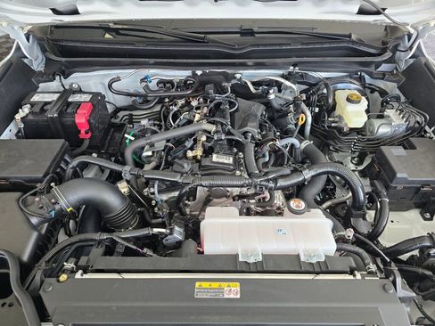 New 2026 Toyota Tacoma SR5 AWD/4WD image 11