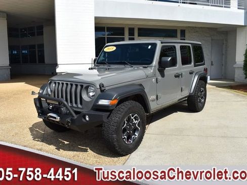 Used 2018 Jeep Wrangler Unlimited Sport S AWD/4WD image 6