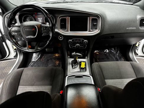 Used 2022 Dodge Charger R/T image 39