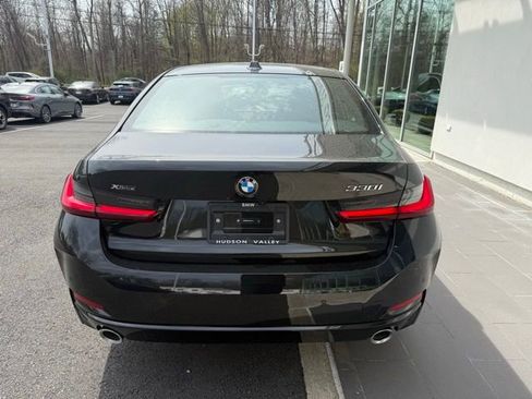 Used 2025 BMW 330i xDrive Sedan w/ Convenience Package image 8
