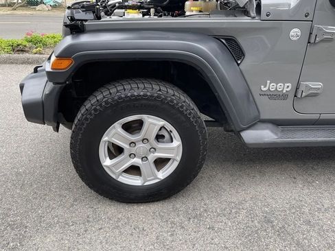 Used 2020 Jeep Wrangler Unlimited Sport S image 31