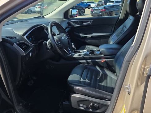 Used 2018 Ford Edge SEL w/ Equipment Group 201A AWD/4WD image 5