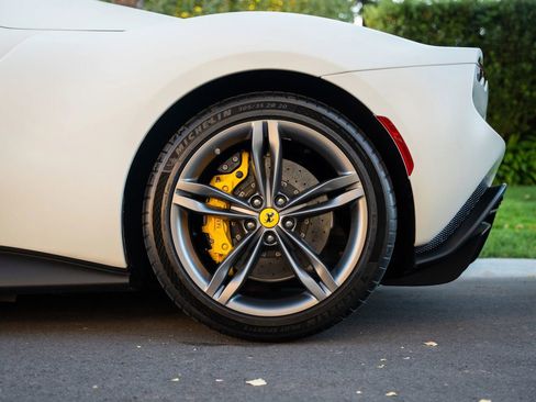 Used 2023 Ferrari 296 GTS image 27