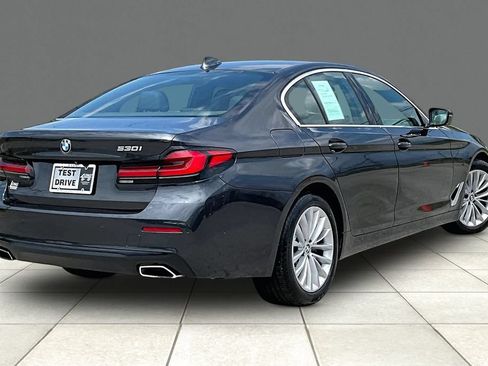 Used 2021 BMW 530i RWD image 2