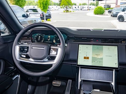 New 2026 Land Rover Range Rover SE AWD/4WD image 38