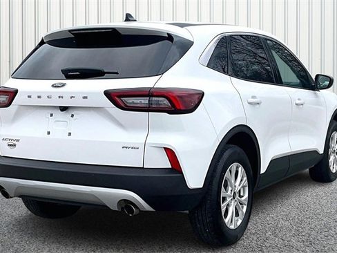 Used 2023 Ford Escape Active image 12