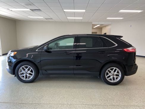 Used 2023 Ford Edge SEL w/ Convenience Package image 13