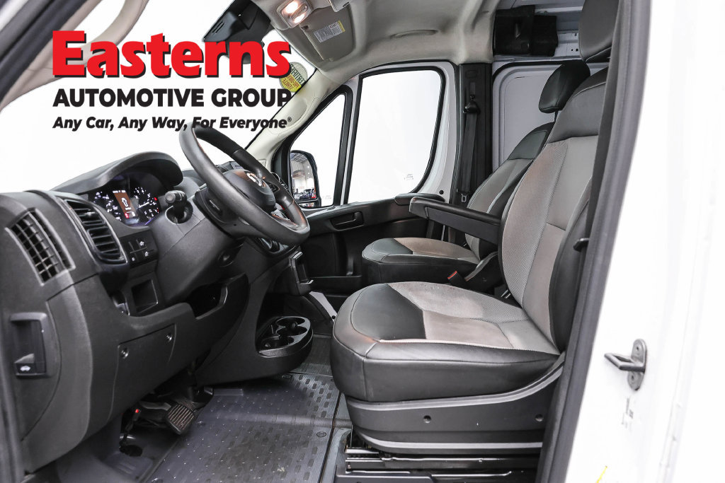 Used 2025 RAM ProMaster 2500 w/ Convenience Group FWD image 15