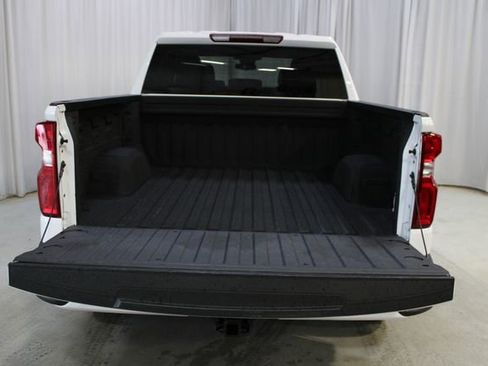 Used 2023 Chevrolet Silverado 1500 RST image 30