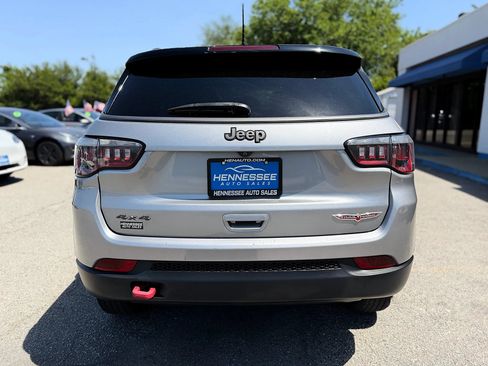 Used 2019 Jeep Compass Trailhawk w/ Cold Weather Group AWD/4WD image 36