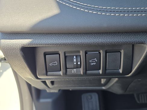 Used 2022 Subaru Outback Limited AWD/4WD image 26