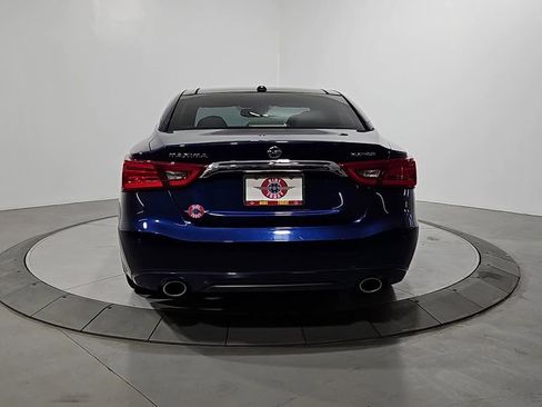 Used 2017 Nissan Maxima Platinum image 4