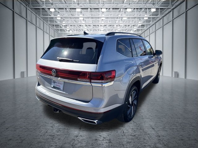 Used 2025 Volkswagen Atlas SE FWD image 5