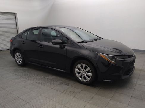 Used 2022 Toyota Corolla LE FWD image 11