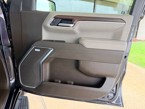 Used 2025 GMC Sierra 1500 SLT RWD image 37