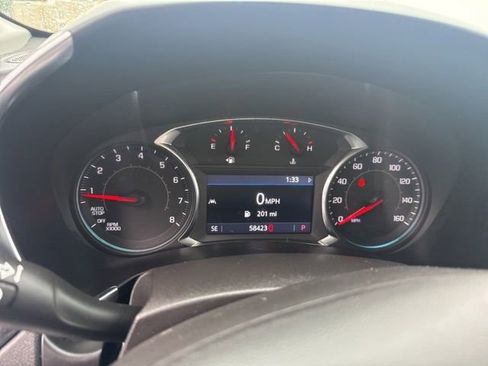 Used 2024 Chevrolet Equinox Premier AWD/4WD image 18