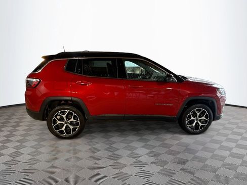 Used 2026 Jeep Compass Limited AWD/4WD image 5