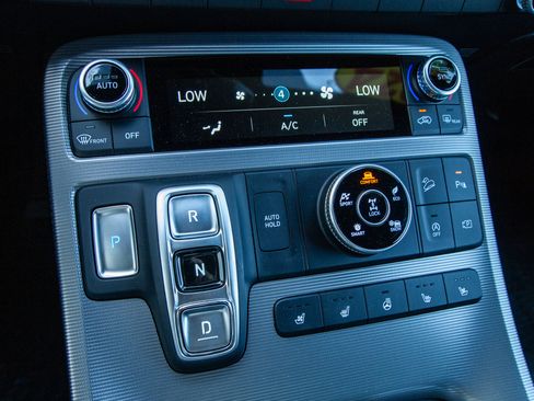 Used 2024 Hyundai Palisade Calligraphy AWD/4WD image 18