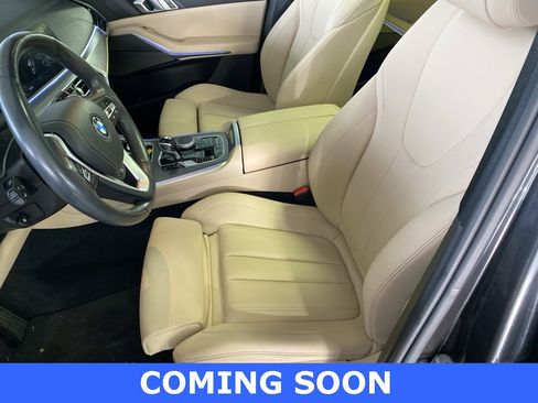 Used 2021 BMW X5 xDrive40i w/ Premium Package image 8