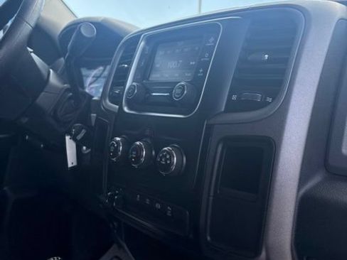 Used 2018 RAM 2500 Tradesman w/ Chrome Appearance Group AWD/4WD image 24