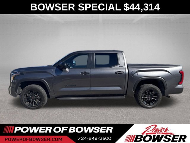 Used 2025 Toyota Tundra SR5 w/ SR5 Premium Package AWD/4WD image 5