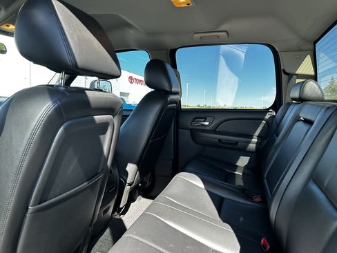 Used 2010 Chevrolet Silverado 2500 LTZ w/ Convenience Package AWD/4WD image 10