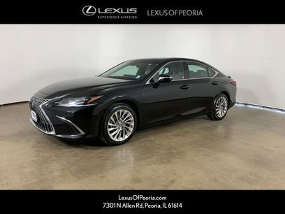 Used 2023 Lexus ES 300h Ultra Luxury w/ Accessory Package (Z2)