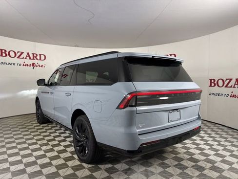 New 2025 Lincoln Navigator L Reserve w/ Jet Appearance Package image 5