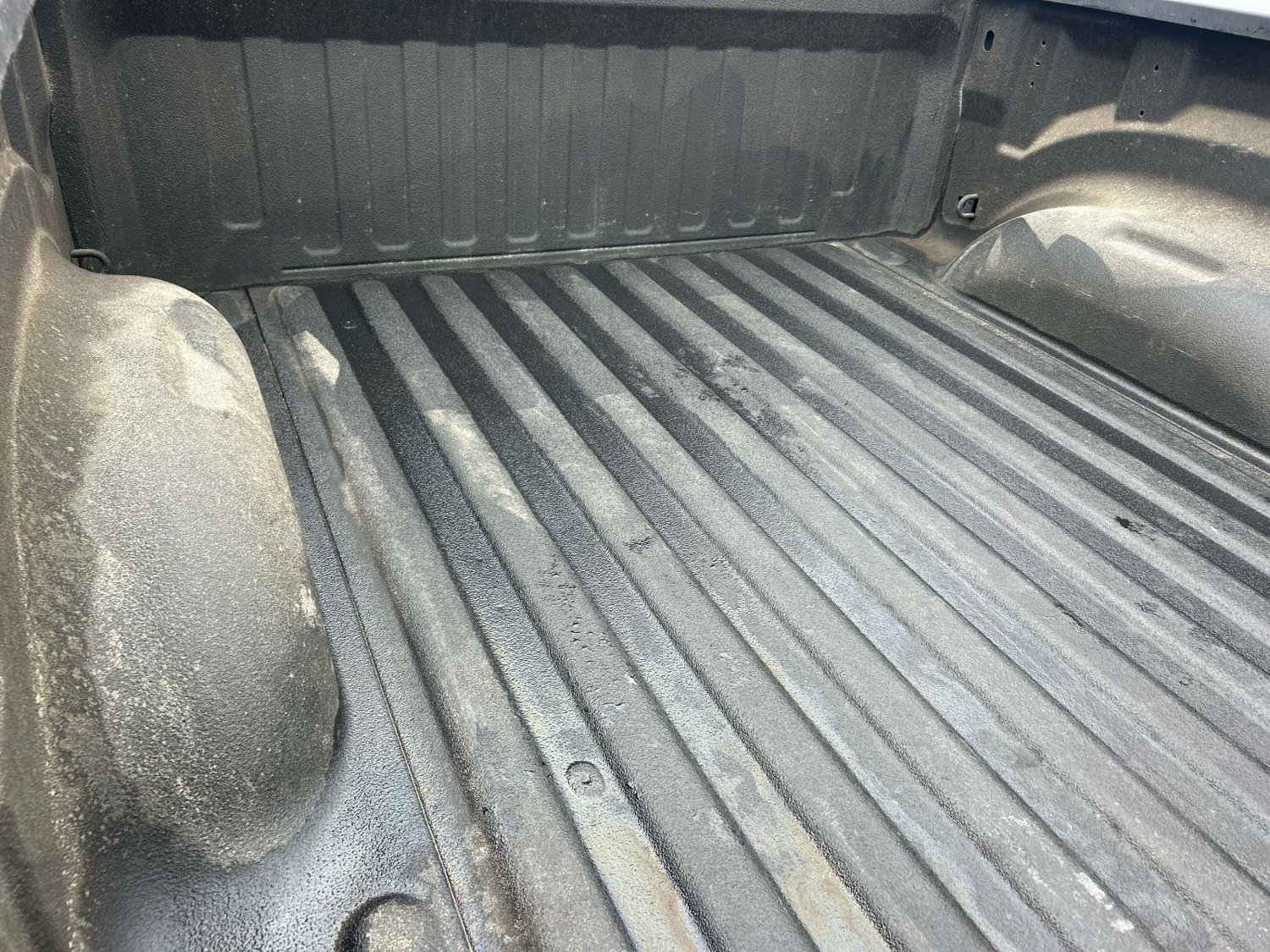 Used 2022 RAM 1500 Laramie AWD/4WD image 14