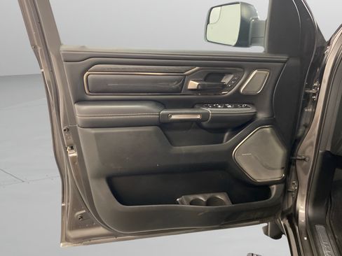 Used 2021 RAM 1500 Limited AWD/4WD image 19