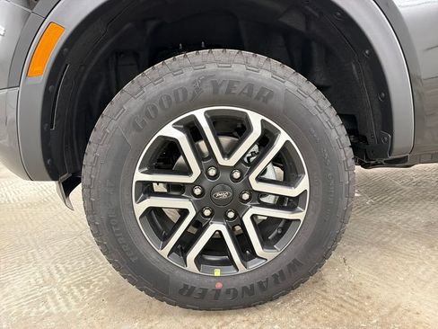 New 2026 Ford Ranger Lariat w/ Trailer Tow Package RWD image 11