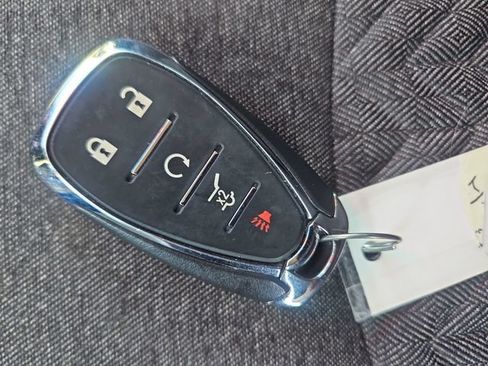 Used 2024 Chevrolet Equinox LT FWD image 28
