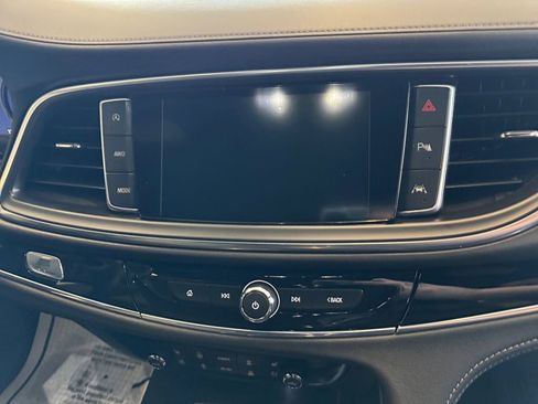 Used 2023 Buick Enclave Avenir w/ Trailering Package, 5000 lbs. image 21