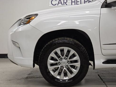 Used 2018 Lexus GX 460 Premium w/ Premium Package AWD/4WD image 32