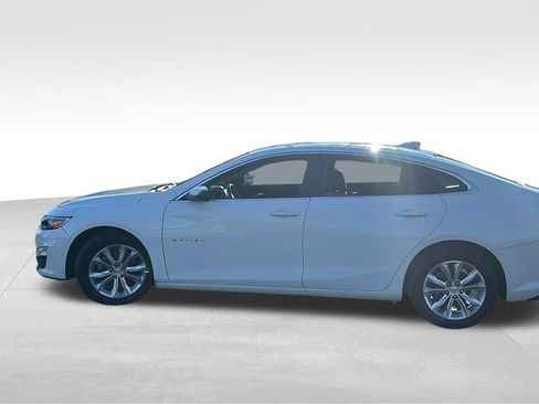 Used 2020 Chevrolet Malibu LT image 4