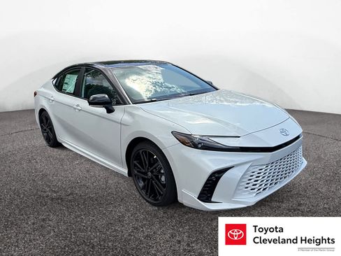 New 2026 Toyota Camry XSE FWD image 3